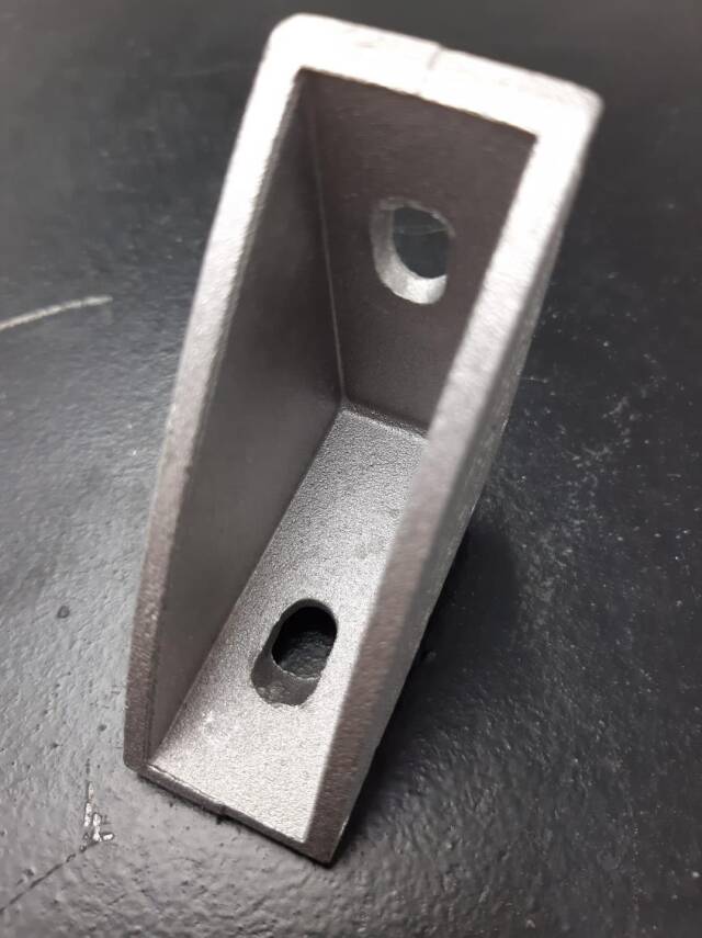 Köşe Bağlantı Dar Geçmeli 30X30 K8 - 3