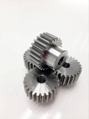 M1.5 Z30 Diş Pilot Delikli Düz Pinyon - 3