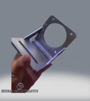 Step Motor Bağlantı Sacı Nema 34 Federli - 3